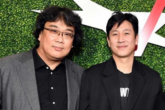 Đạo diễn 'Ký Sinh Trùng' kêu gọi điều tra về cái chết của diễn viên Lee Sun Kyun