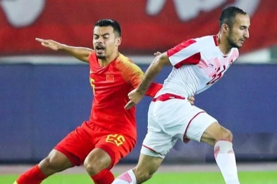 Bị VAR từ chối bàn thắng, tuyển Trung Quốc ra quân bạc nhược ở Asian Cup