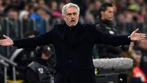 Tổng hợp tin bóng đá ngày 16/1: Jose Mourinho lần thứ 6 bị sa thải 
