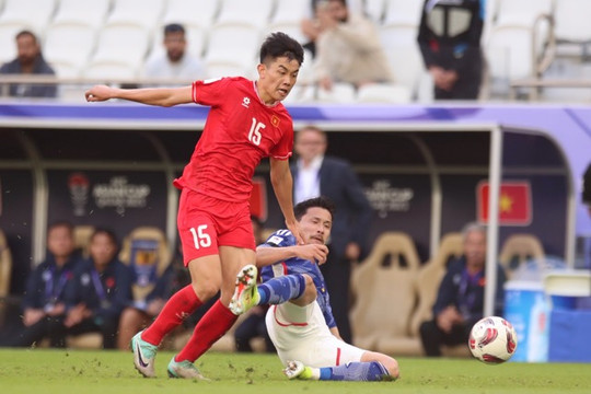 Tiền đạo Đình Bắc bỏ ngỏ khả năng ra sân trận gặp Indonesia