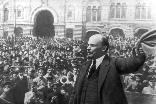 Ngày 21/1 năm xưa: Vladimir Lenin qua đời ở tuổi 53