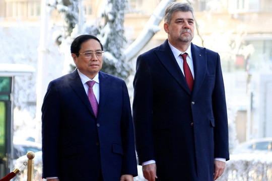 Lễ đón chính thức Thủ tướng Phạm Minh Chính tại Romania