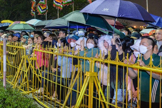 Hơn 2.000 người đảm bảo an ninh Lễ hội Khai ấn đền Trần