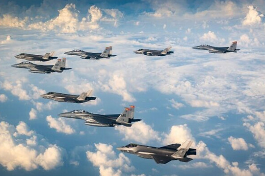 Quân sự thế giới hôm nay (28-1): Israel đặt mua 50 máy bay chiến đấu của Mỹ, Trung Quốc tập trận bắn tên lửa YJ-62