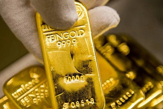 Giá vàng hôm nay 2/2/2024 vàng SJC chót vót trên đỉnh cao 78,5 triệu