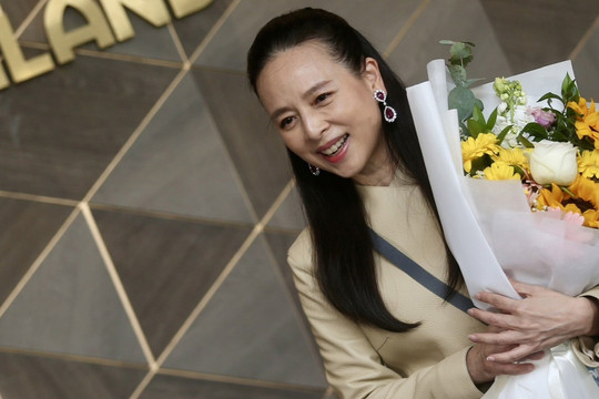 Madame Pang trở thành chủ tịch LĐBĐ Thái Lan