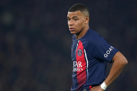 Kylian Mbappe thông báo chia tay PSG vào cuối mùa giải