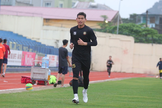 Đội trưởng câu lạc bộ Thanh Hoá nghỉ hết mùa giải V.League 2023-2024