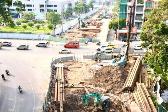 Lắp 2 cầu vượt tạm ở cửa ngõ Tân Sơn Nhất