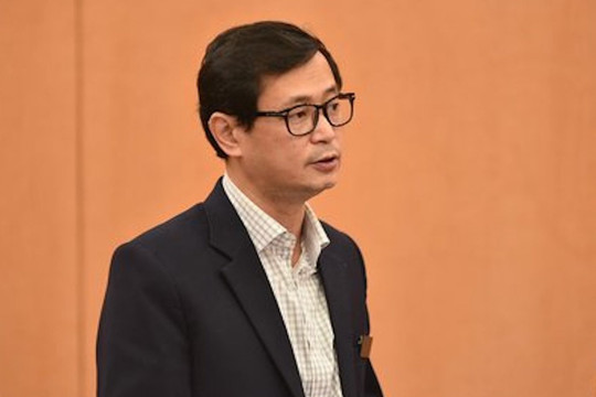 Cựu Giám đốc CDC Hà Nội nhập viện, tòa hoãn xử lần 2