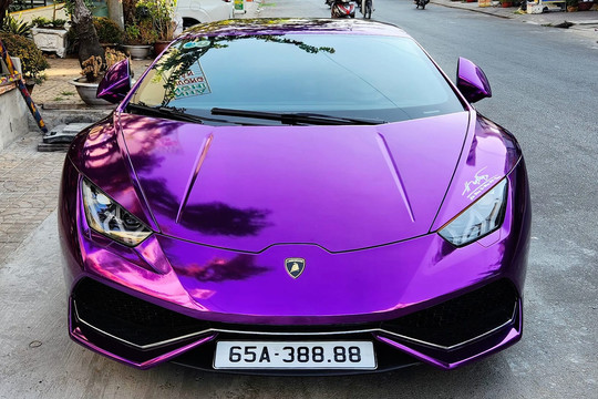 Đại gia Cần Thơ tậu Lamborghini Huracan, gắn biển tứ quý 8 từng bị nghi dìm giá