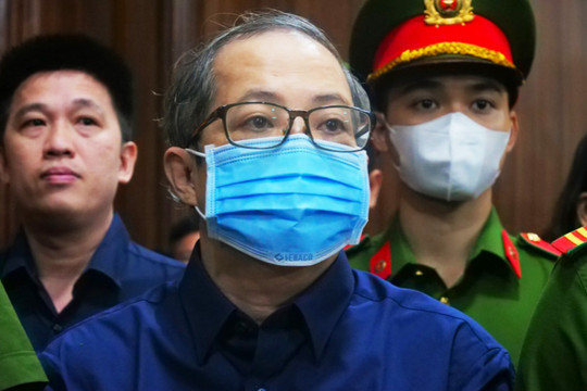 Truy tố cựu Giám đốc Bệnh viện TP Thủ Đức liên quan Việt Á