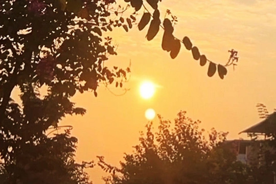 Hiện tượng 'hai mặt trời' lại xuất hiện tại Quảng Ngãi
