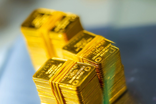 Giá vàng hôm nay 14/3/2024 tăng chóng mặt, vàng SJC vọt lên sát 82 triệu đồng