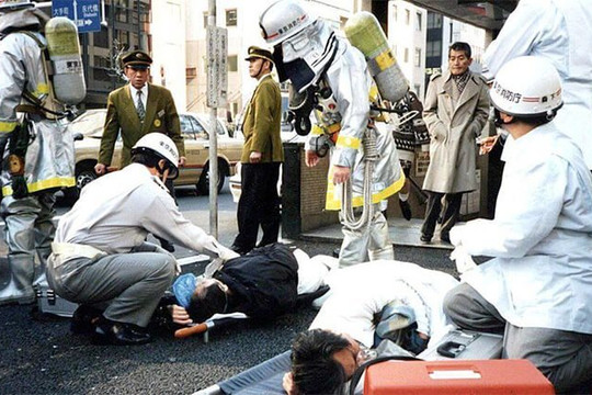 Ngày 20/3 năm xưa: Nỗi ám ảnh vụ tấn công tàu điện ngầm Tokyo 1995