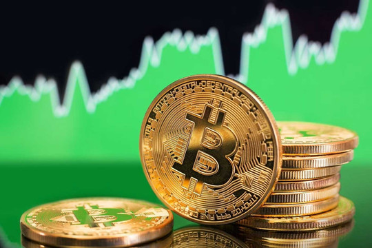 Giá Bitcoin hôm nay giảm xuống dưới 68.000 USD
