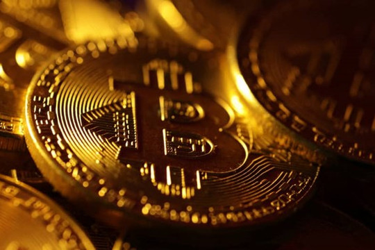 Giá Bitcoin hôm nay 21.3 tăng vọt trở lại