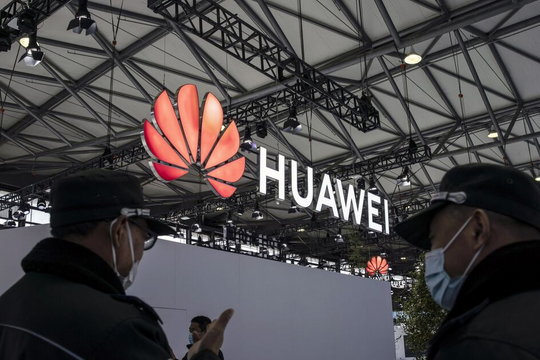 Mỹ xem xét trừng phạt mạng lưới bán dẫn bí mật của Huawei