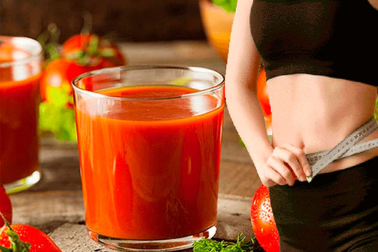 Lợi ích của nước ép cà chua trong việc giảm mỡ bụng, giảm cân