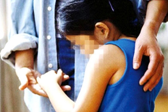Điều tra vụ một người nước ngoài nghi sàm sỡ bé gái trong siêu thị ở TPHCM