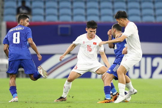 Trực tiếp bóng đá U23 Việt Nam 2-1 U23 Kuwait (H2): Vĩ Hào lập công