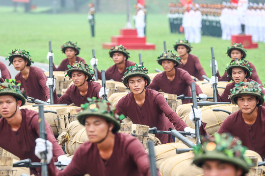 Tái hiện 'binh chủng' xe đạp thồ Điện Biên Phủ huyền thoại