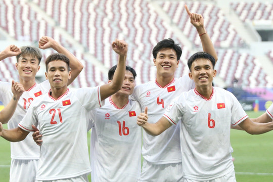 U23 Việt Nam vượt qua U23 Malaysia rộng cửa vào tứ kết VCK U23 châu Á 2024