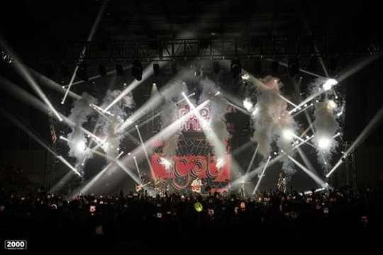 Ban tổ chức đêm nhạc bị vỡ trận ở Hà Nội trở tay không kịp