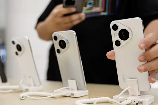Huawei 'hất cẳng' Apple tại Trung Quốc