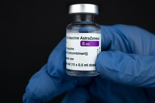 Vaccine COVID-19 của AstraZeneca có thể xuất hiện tác dụng phụ dẫn đến cục máu đông gây tử vong