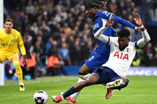 Đánh bại Tottenham, Chelsea nuôi hy vọng dự cúp châu Âu