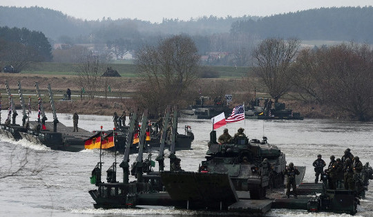 Nga cảnh báo NATO đang chuẩn bị cho xung đột với Moscow