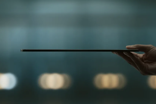Apple ra mắt iPad Pro mỏng nhất lịch sử