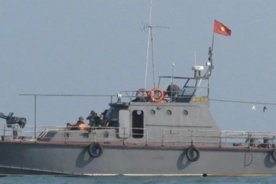 Vụ 11 ngư dân mất tích ở Quảng Bình: Đề nghị Trung Quốc phối hợp tìm kiếm