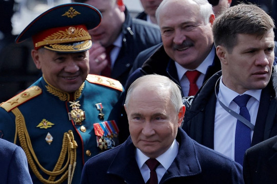 Nga thay bộ trưởng quốc phòng tác động như thế nào đến chiến dịch quân sự ở Ukraine?