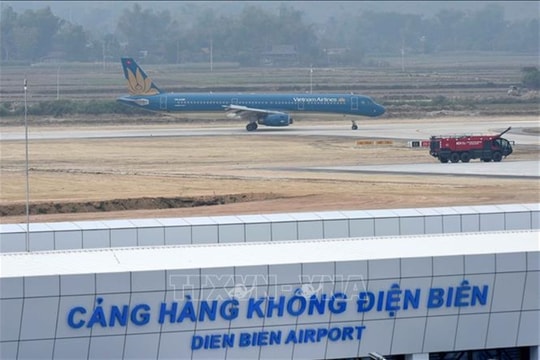 Điện Biên airport serves over 12,000 passengers on victory occasion