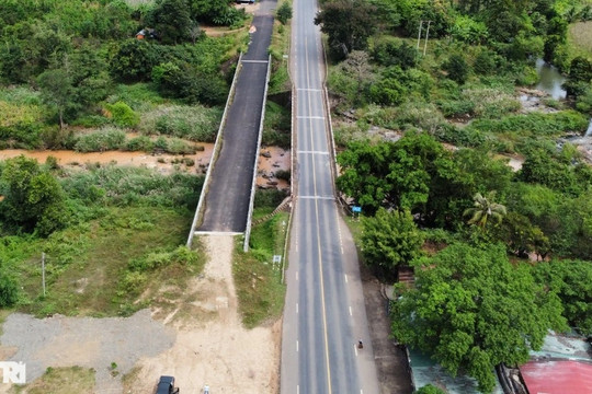 Bộ GTVT trả lời về cây cầu nối Đắk Lắk - Gia Lai dang dở suốt 6 năm