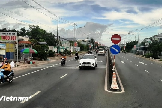 About $385 million needed to upgrade three national highways in Mekong Delta