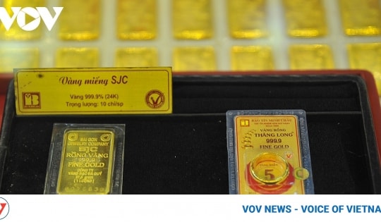 Eight bidders win May 14 gold auction