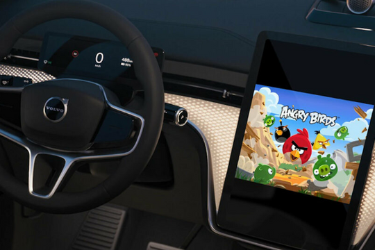 Android Auto trên ô tô bất ngờ hấp dẫn hơn nhờ sự thay đổi của Google
