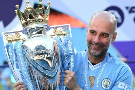 Lập kỷ lục vĩ đại, HLV Pep Guardiola vượt qua huyền thoại Alex Ferguson