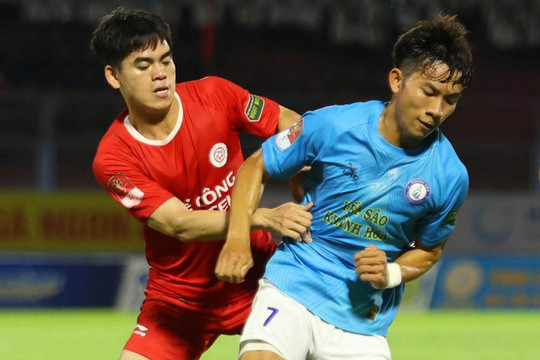 CLB Khánh Hòa thua trận thứ 6 liên tiếp trong bối cảnh cầu thủ 2 tháng chưa nhận lương