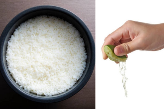 Vắt vài giọt nước cốt chanh vào nồi cơm trước khi nấu có tác dụng gì?