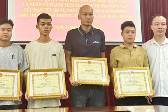 Thủ tướng gửi thư khen 4 thanh niên cứu người trong vụ cháy ở Trung Kính