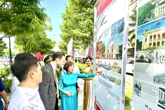 'Hải Phòng - French Heritage' photo exhibition opens in HCM City