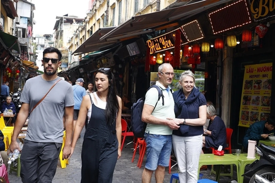 Hà Nội welcomes sharp increase in the number of foreign tourists
