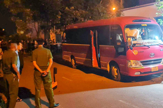 Bé trai bị bỏ quên trên ô tô ở Thái Bình: Bất ngờ về chiếc xe chở học sinh