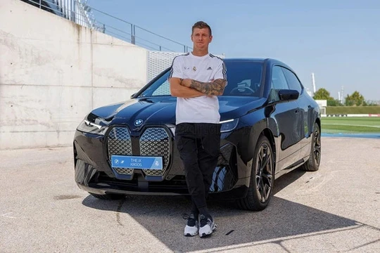 Toni Kroos sở hữu những mẫu siêu xe nào?