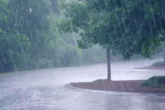 Cơn mưa đầu tiên trên Trái Đất xảy ra khi nào?