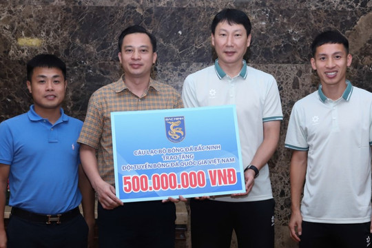 Câu lạc bộ Bắc Ninh thưởng đội tuyển Việt Nam 500 triệu đồng
